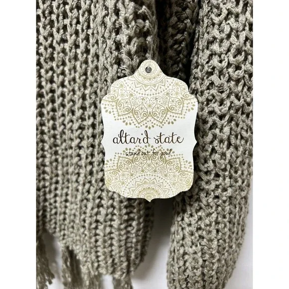 Altar’d State NWT $70 Women’s Loose Knit Fringe Sweater Olive Green Size XS - Picture 3 of 6